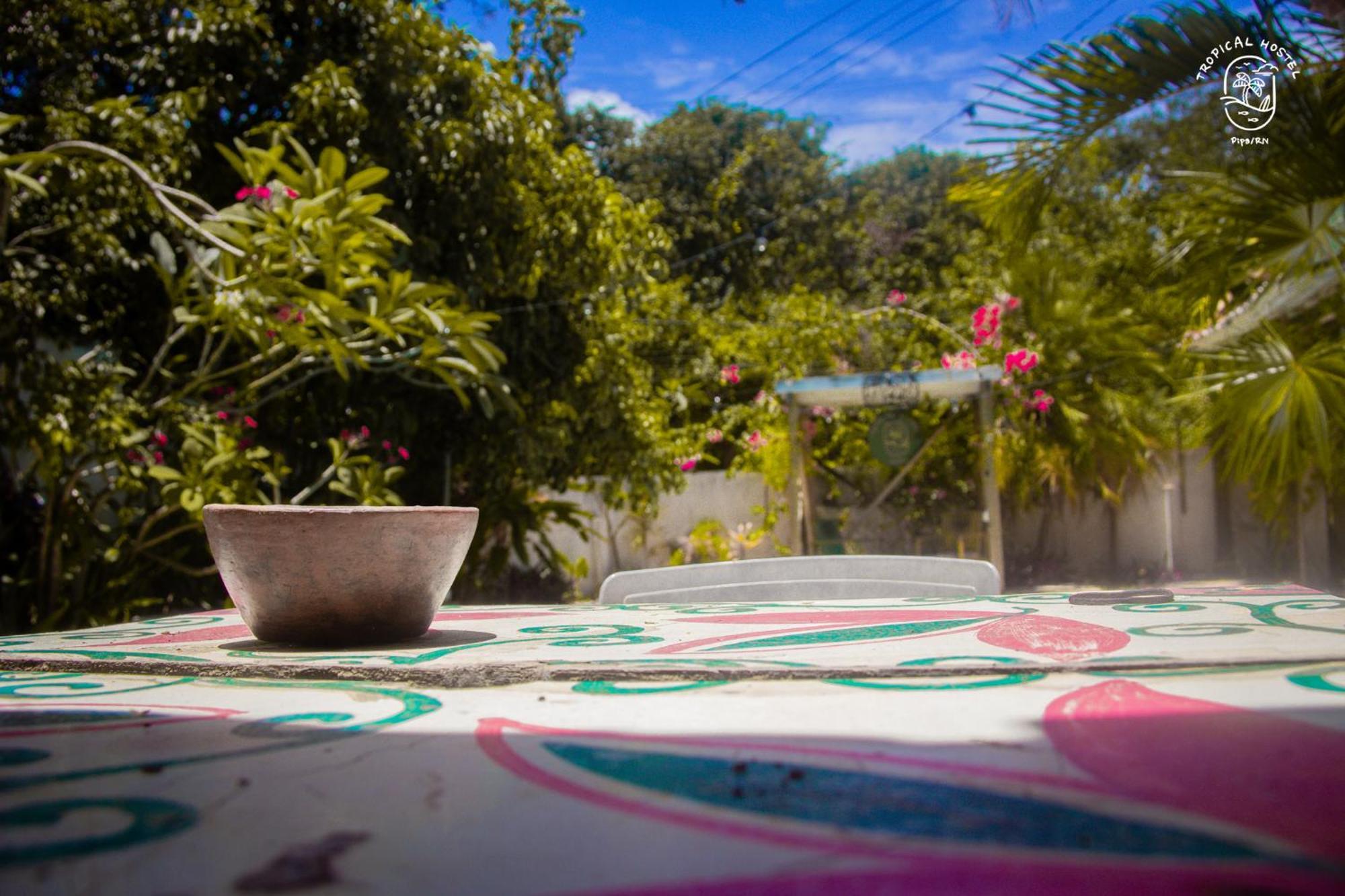 Tropical Hostel Praia de Pipa Exterior photo